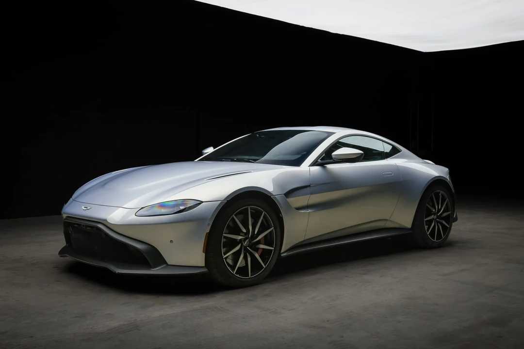 2020 Aston Martin V8 Vantage (2019+) - Image 12 of 31