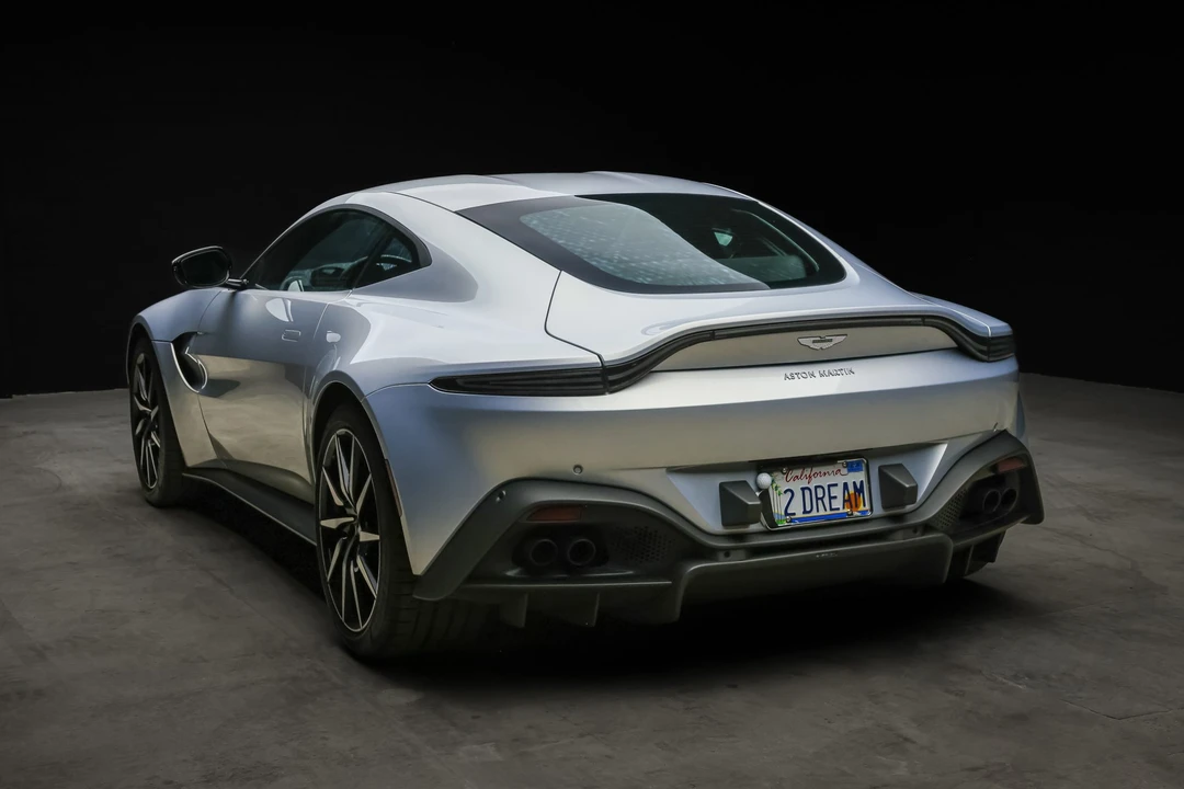 2020 Aston Martin V8 Vantage (2019+) - Image 22 of 31