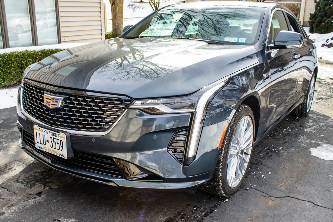 2020 Cadillac CT4 - Image 2 of 31