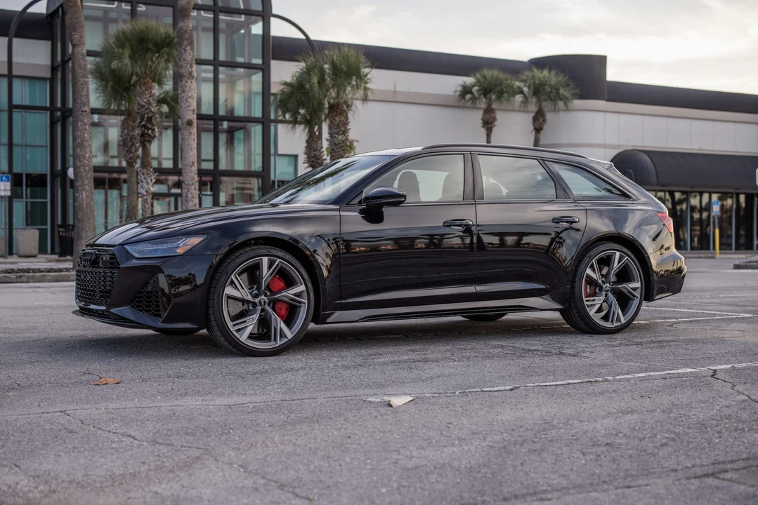 2021 Audi C8 RS6 - Image 10 of 31