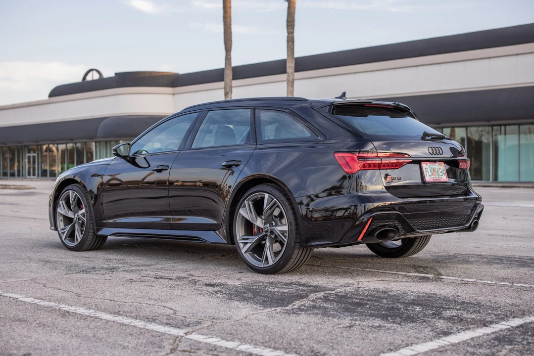 2021 Audi C8 RS6 - Image 13 of 31