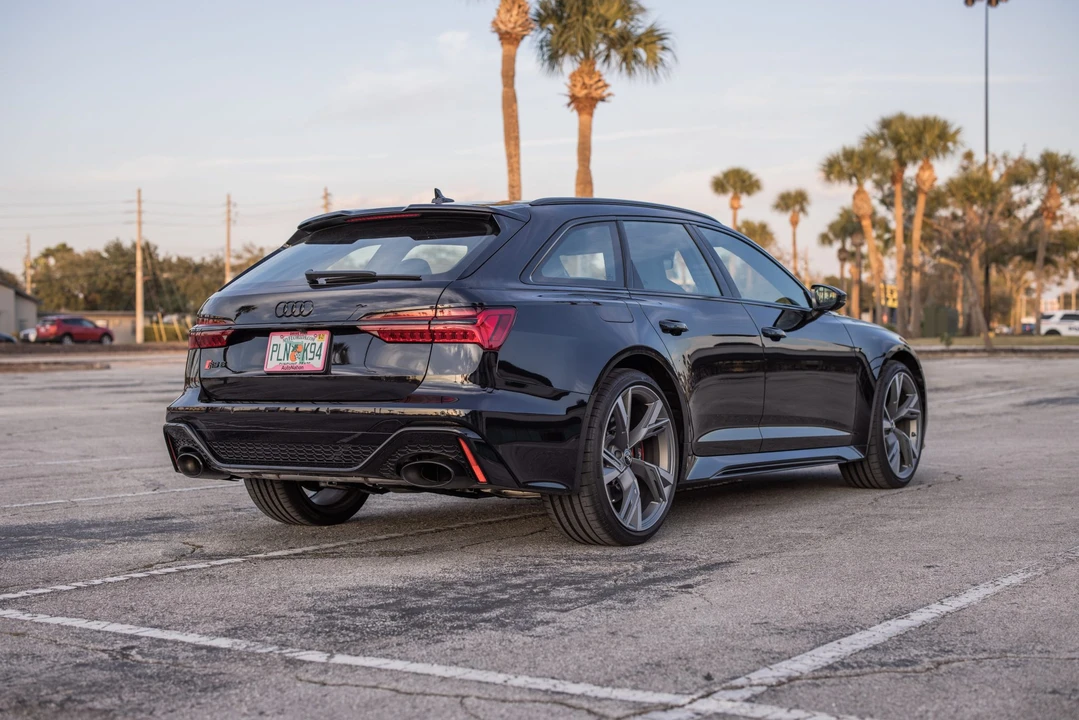2021 Audi C8 RS6 - Image 18 of 31