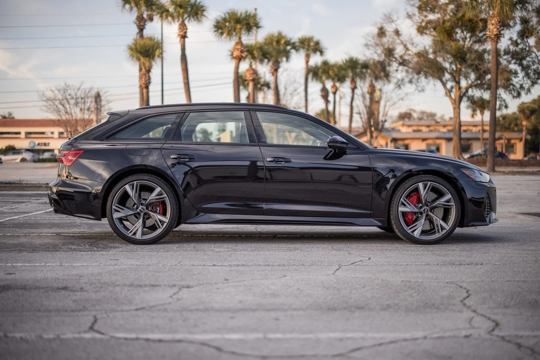 2021 Audi C8 RS6 - Image 21 of 31