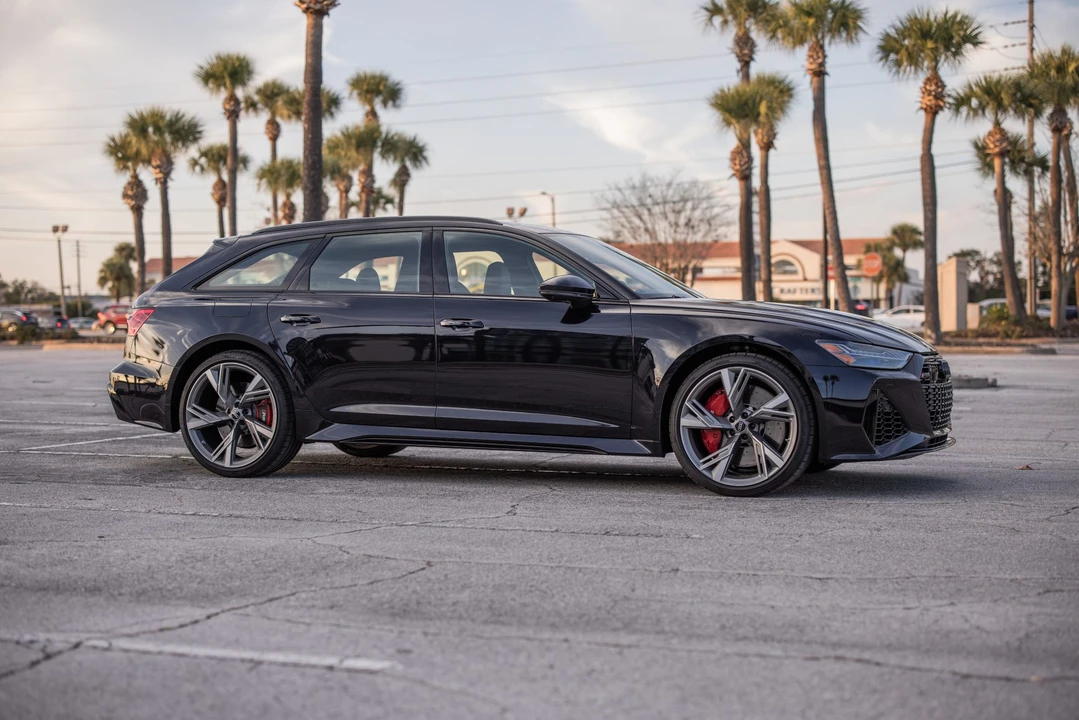 2021 Audi C8 RS6 - Image 22 of 31