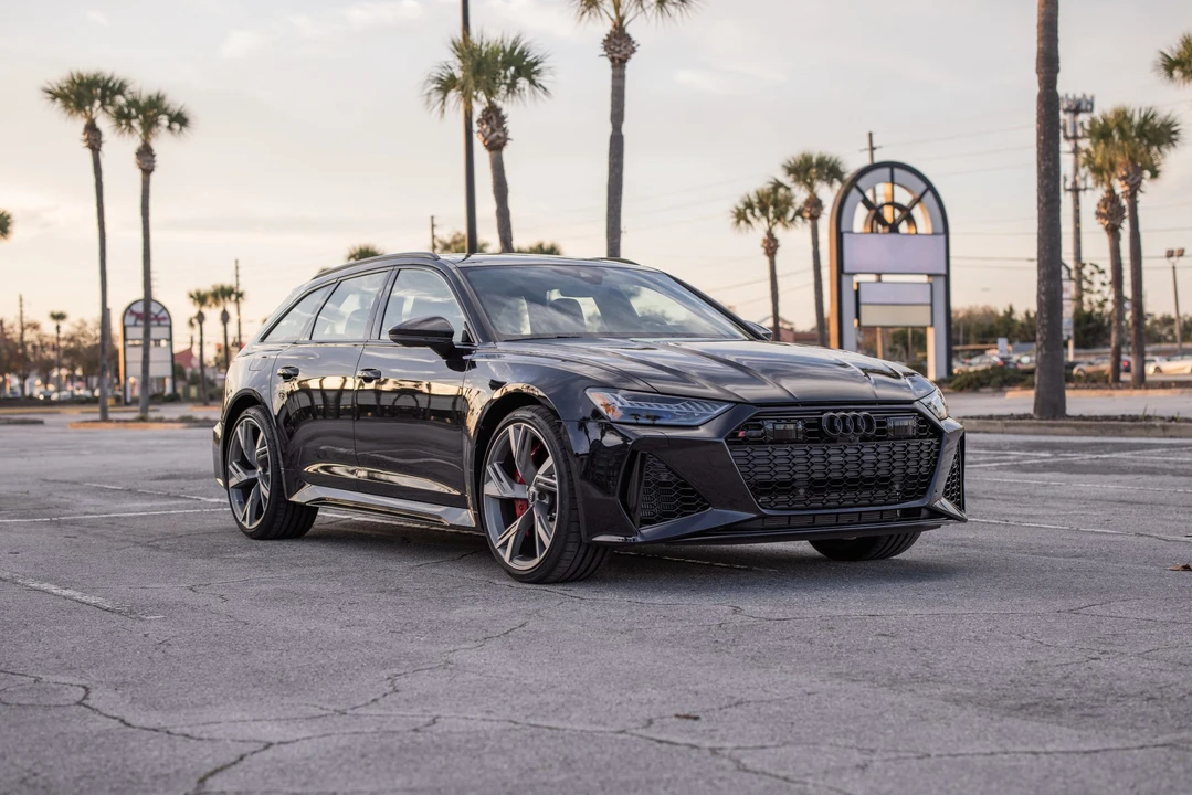 2021 Audi C8 RS6 - Image 3 of 31