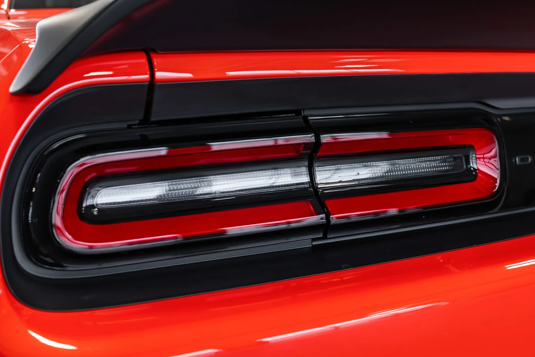 2022 Dodge Challenger SRT Hellcat 3rd Gen - Image 27 of 31