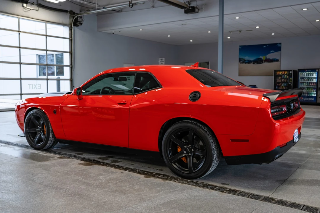 2022 Dodge Challenger SRT Hellcat 3rd Gen - Image 7 of 31
