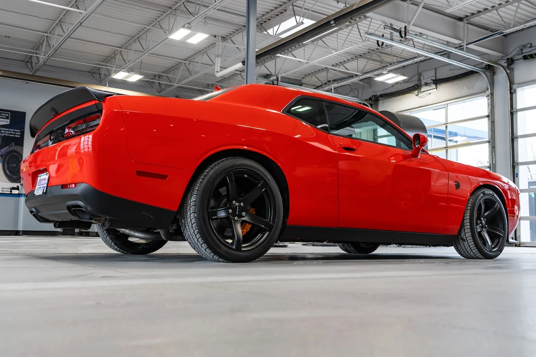 2022 Dodge Challenger SRT Hellcat 3rd Gen - Image 11 of 31
