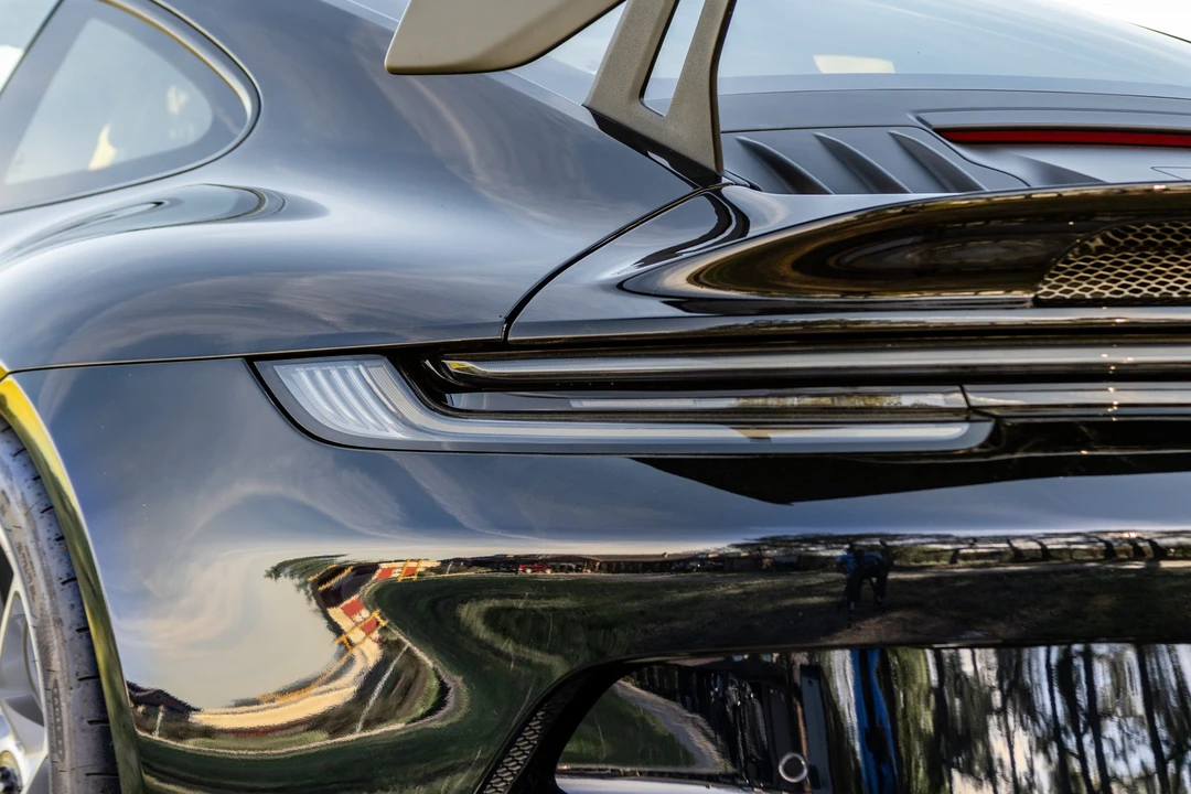 2022 Porsche 992 GT3 - Image 22 of 31