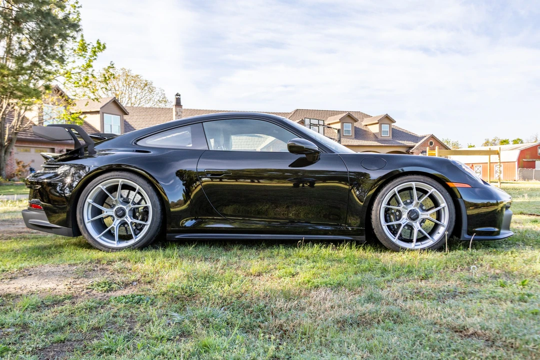 2022 Porsche 992 GT3 - Image 5 of 31