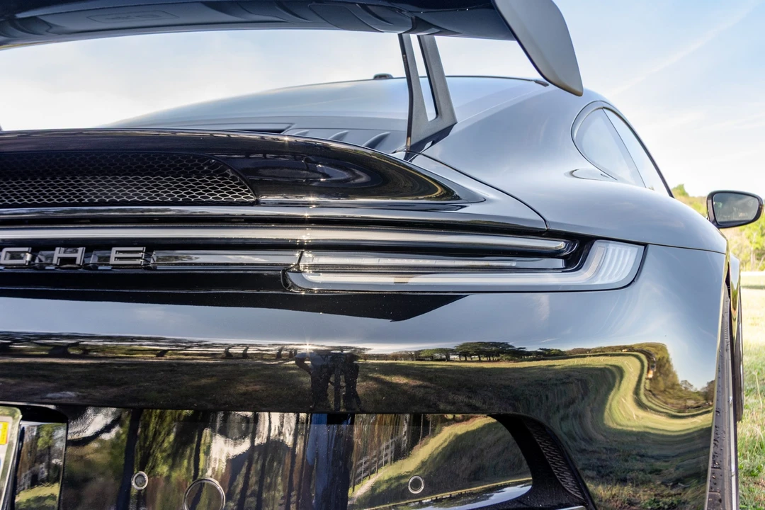 2022 Porsche 992 GT3 - Image 24 of 31