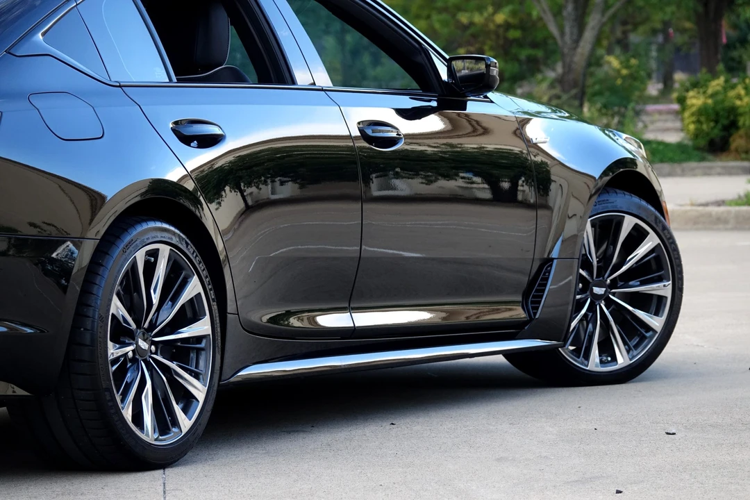 2023 Cadillac CT5-V Blackwing - Image 30 of 31