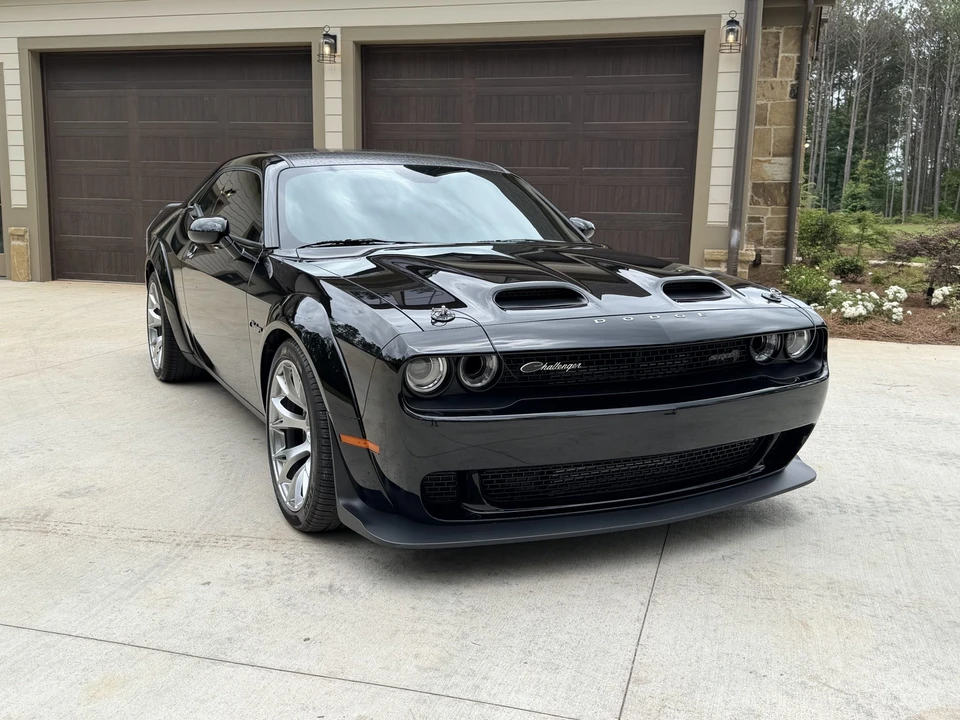 2023 Dodge Challenger SRT Hellcat 3rd Gen - Image 13 of 31
