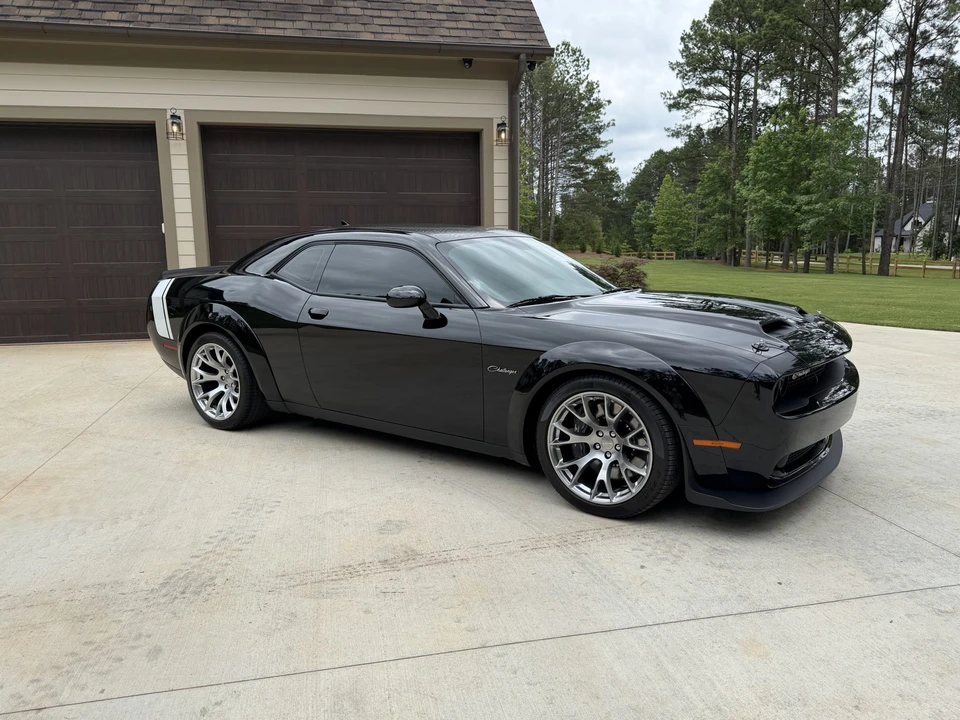 2023 Dodge Challenger SRT Hellcat 3rd Gen - Image 12 of 31