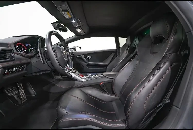 2015 Lamborghini Huracan - Image 5 of 8