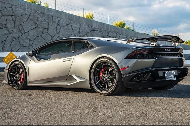 2015 Lamborghini Huracan - Image 4 of 8