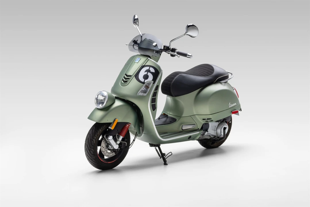 2018 Vespa Sei & PX & ET & LX & GT - Image 9 of 31