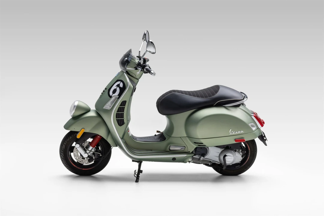 2018 Vespa Sei & PX & ET & LX & GT - Image 8 of 31