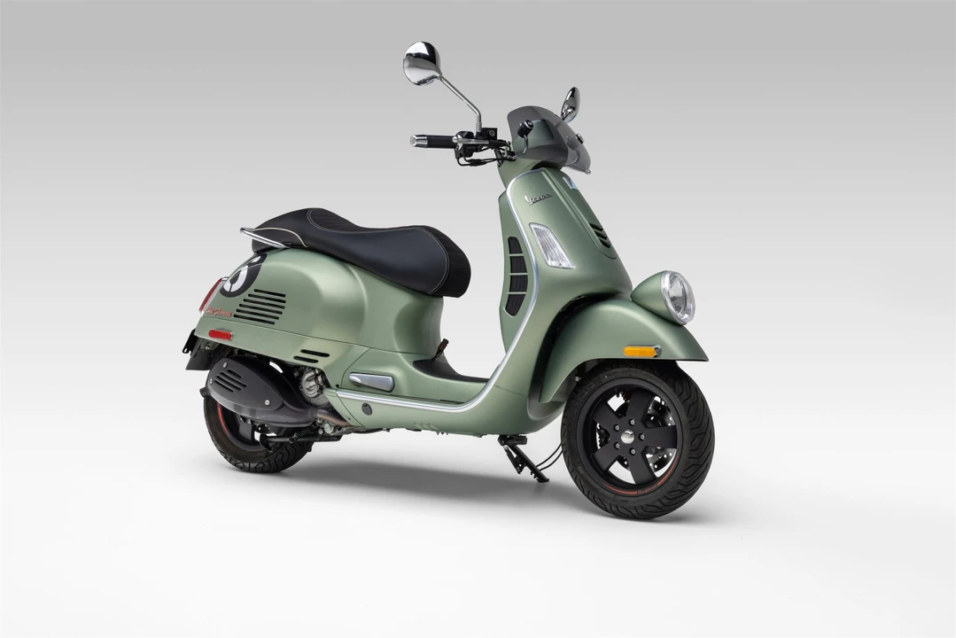 2018 Vespa Sei & PX & ET & LX & GT - Image 12 of 31