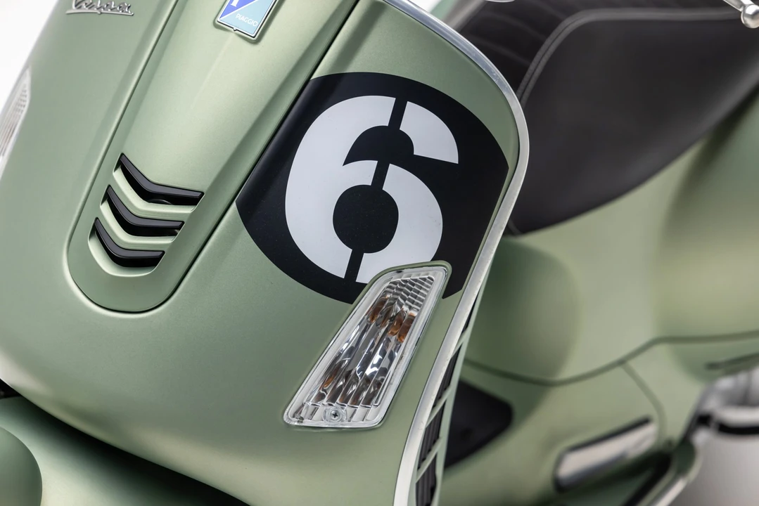 2018 Vespa Sei & PX & ET & LX & GT - Image 26 of 31
