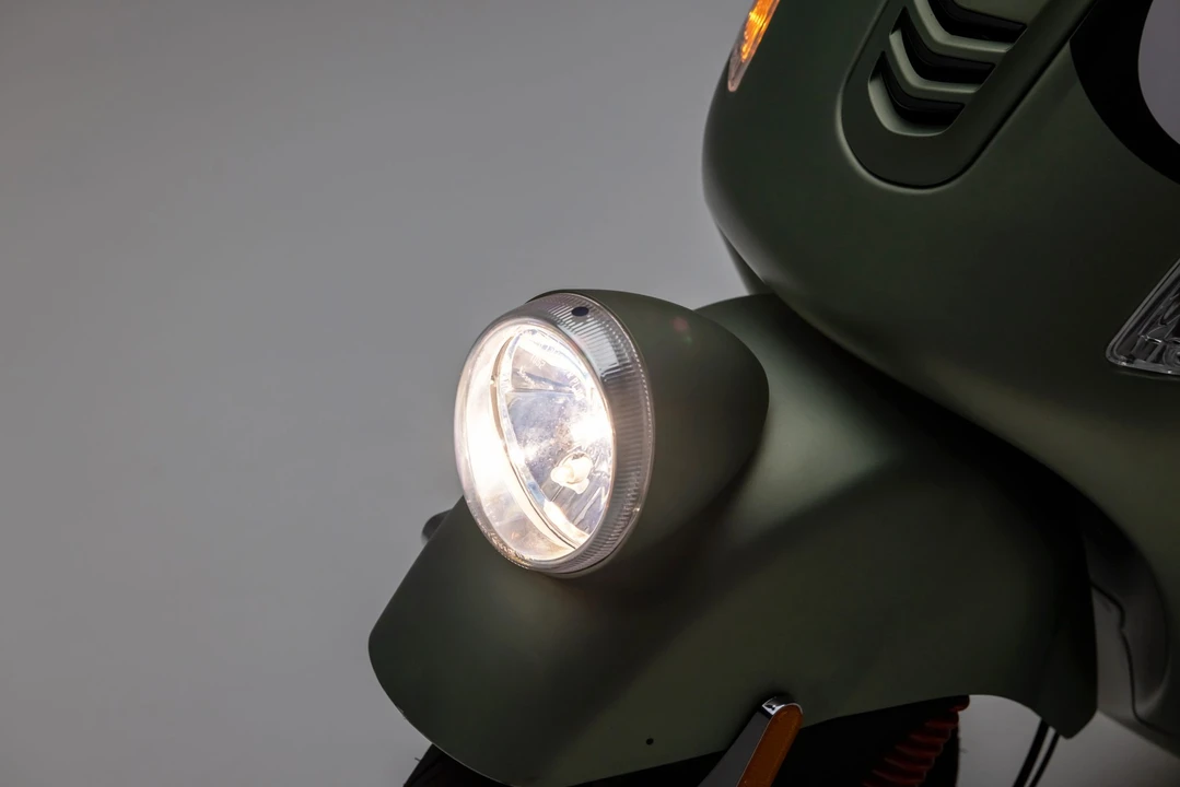 2018 Vespa Sei & PX & ET & LX & GT - Image 27 of 31