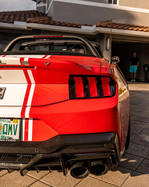 2025 Ford Shelby Mustang - Image 25 of 31
