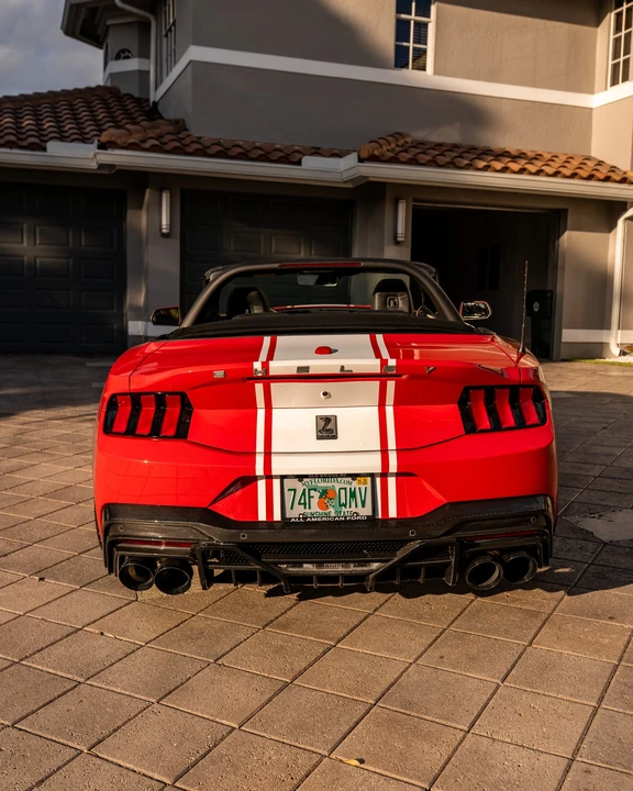 2025 Ford Shelby Mustang - Image 9 of 31