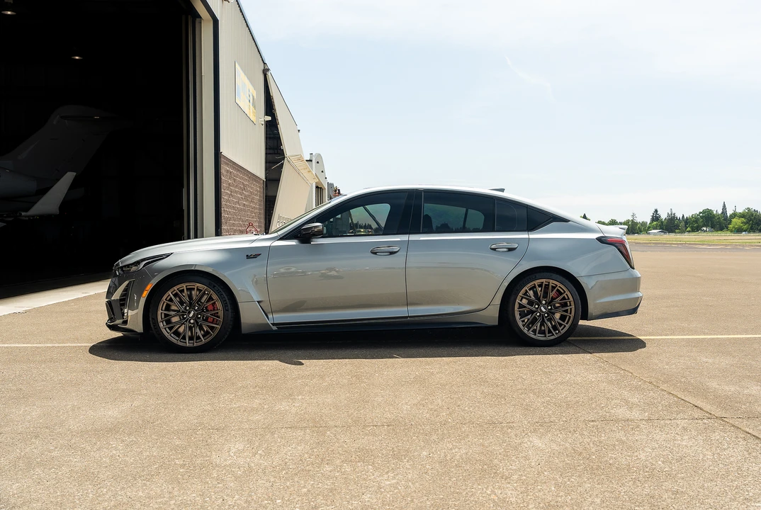 2024 Cadillac CT5-V Blackwing - Image 12 of 31