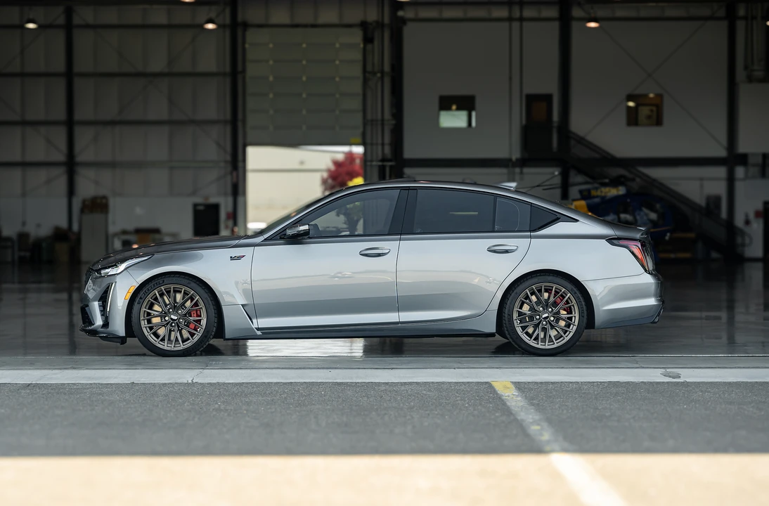 2024 Cadillac CT5-V Blackwing - Image 23 of 31