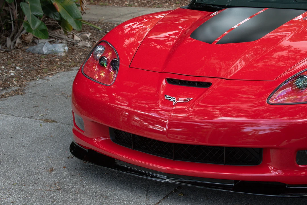 2013 Chevrolet Corvette C6 - Image 2 of 31