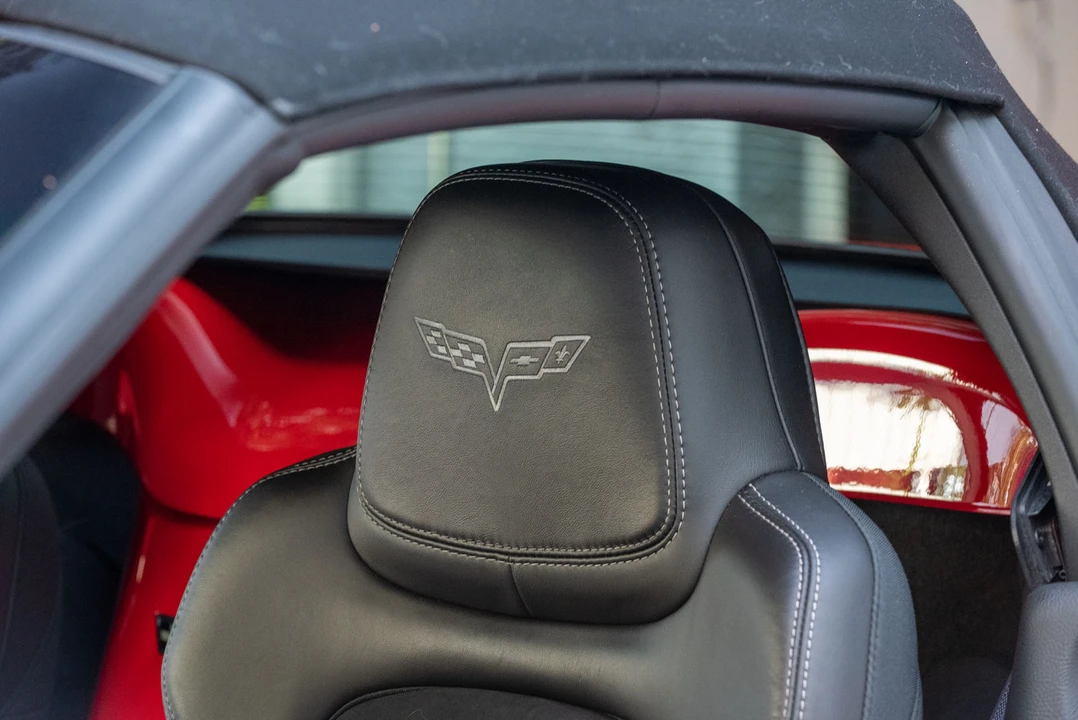 2013 Chevrolet Corvette C6 - Image 8 of 31