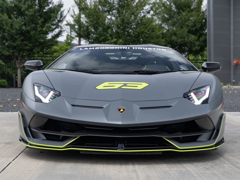 2021 Lamborghini Aventador SVJ LP770-4 Roadster - Image 16 of 31