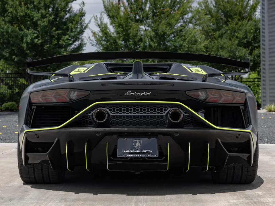 2021 Lamborghini Aventador SVJ LP770-4 Roadster - Image 9 of 31