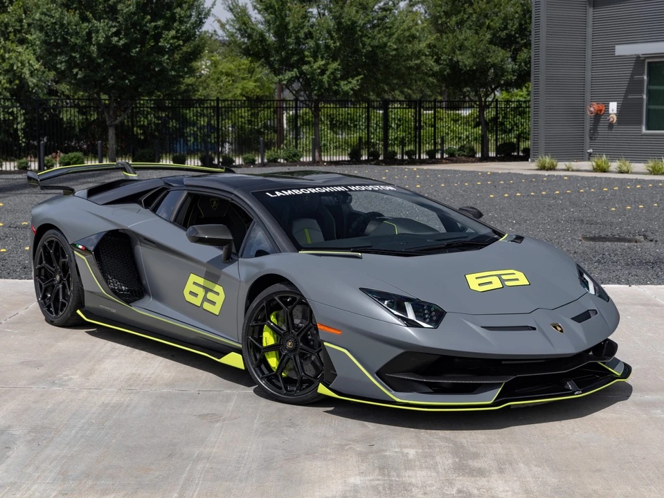2021 Lamborghini Aventador SVJ LP770-4 Roadster - Image 14 of 31