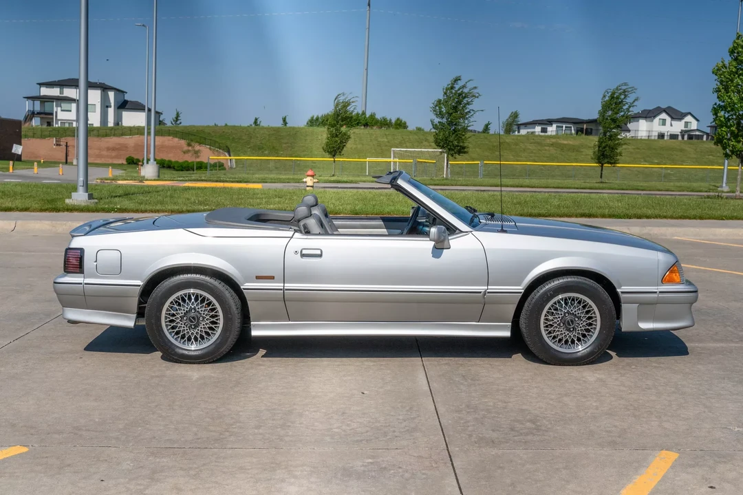 1988 Ford Mustang 3rd Gen - Image 8 of 31