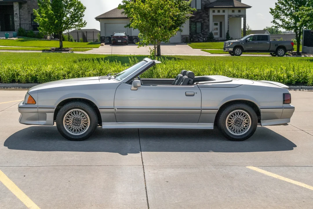 1988 Ford Mustang 3rd Gen - Image 4 of 31