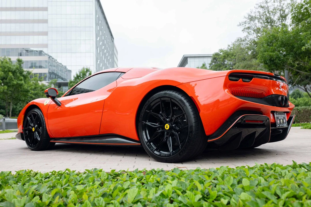 2024 Ferrari 296 GTS - Image 9 of 31