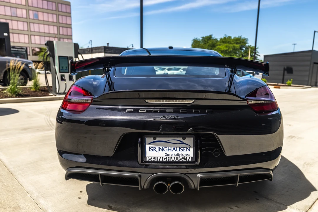 2016 Porsche 981 Cayman GT4 - Image 8 of 31