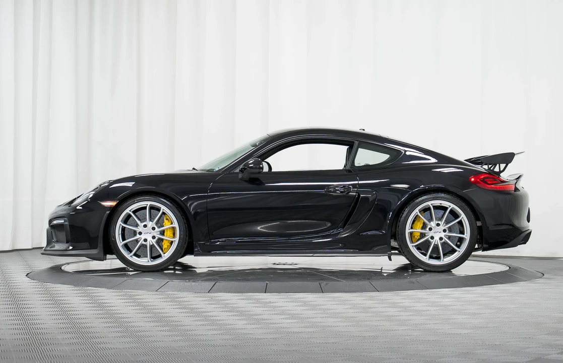2016 Porsche 981 Cayman GT4 - Image 31 of 31
