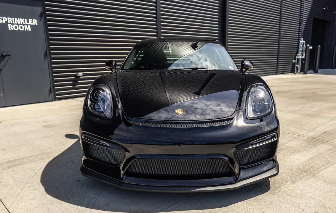 2016 Porsche 981 Cayman GT4 - Image 24 of 31