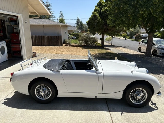1960 Austin-Healey Sprite Mark I - Image 8 of 31