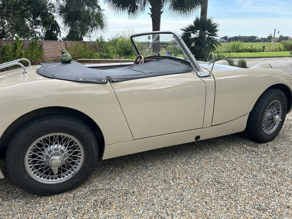 1959 Austin-Healey Sprite Mark I - Image 9 of 31