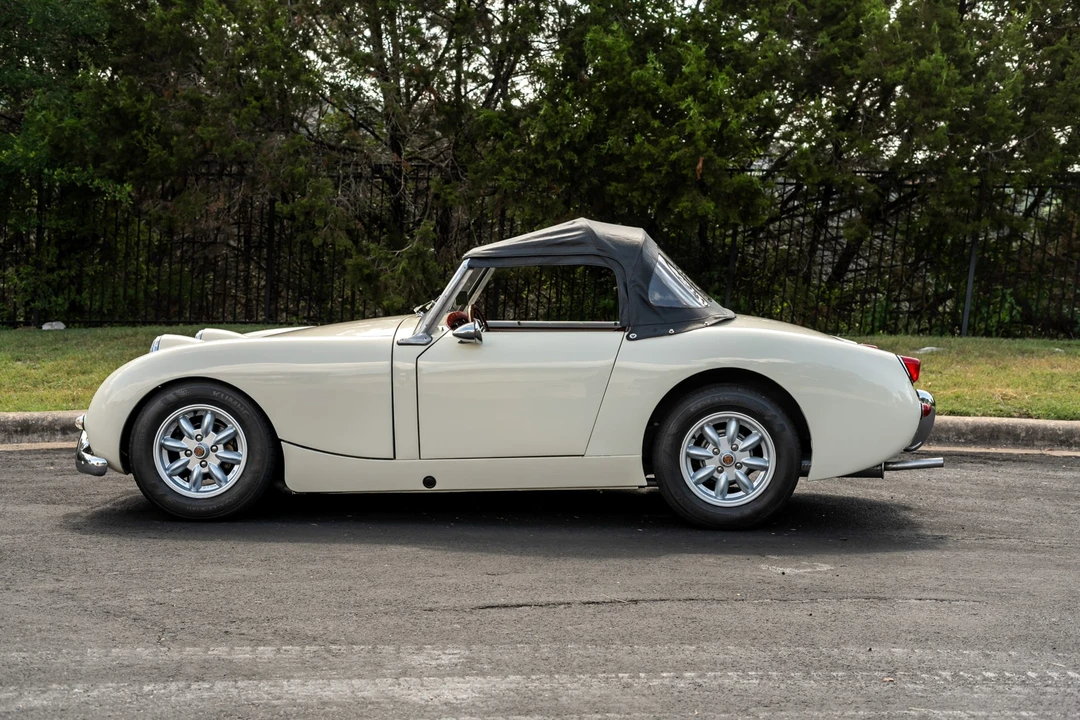 1960 Austin-Healey Sprite Mark I - Image 19 of 31