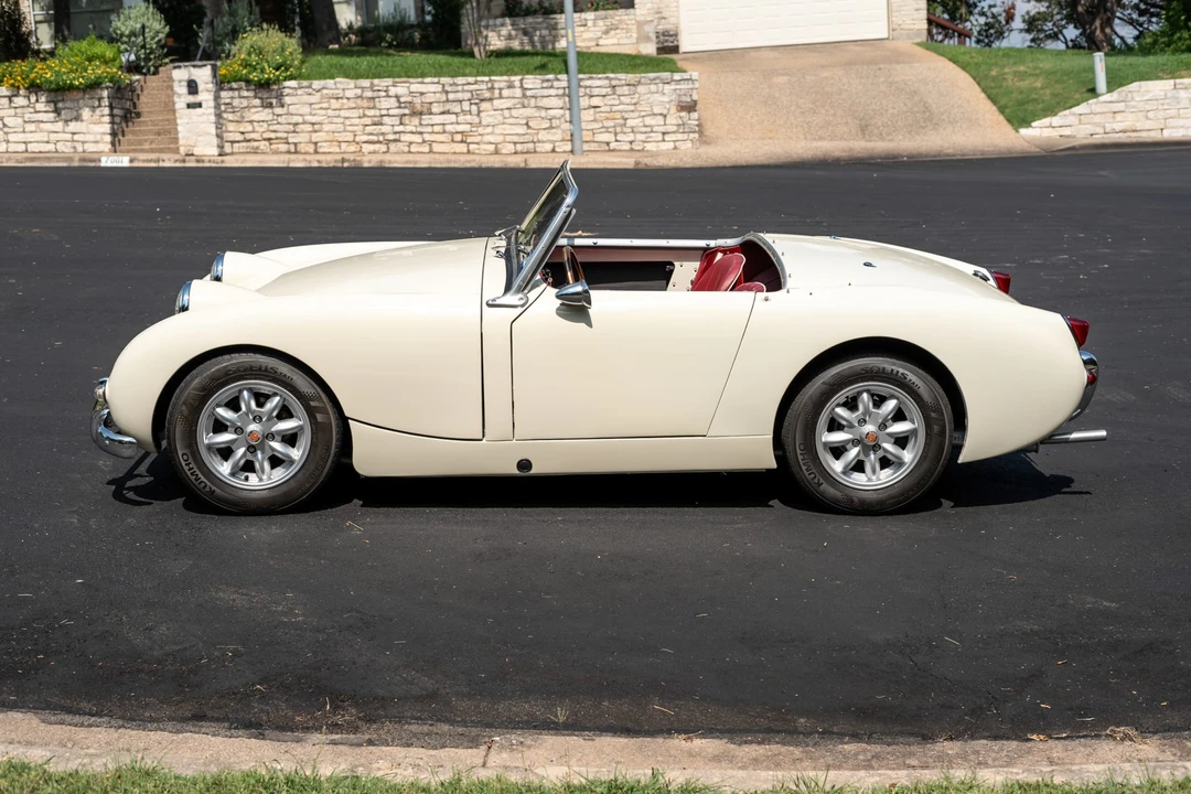 1960 Austin-Healey Sprite Mark I - Image 9 of 31