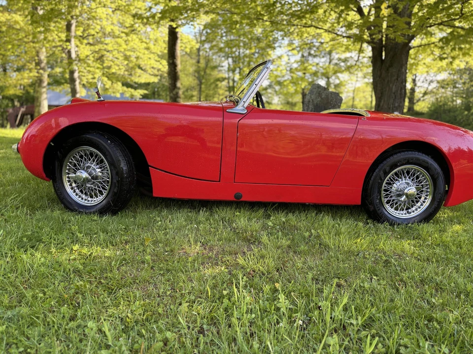 1960 Austin-Healey Sprite Mark I - Image 10 of 31