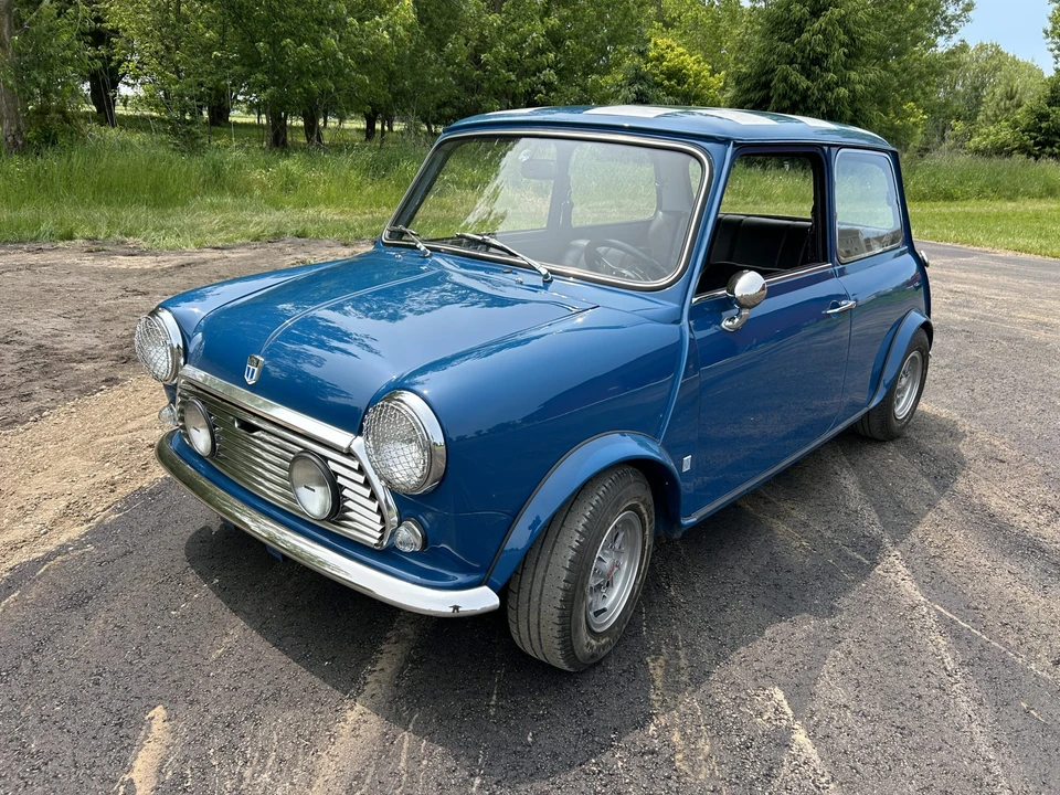 1972 Mini Mini Mark III - Image 8 of 31