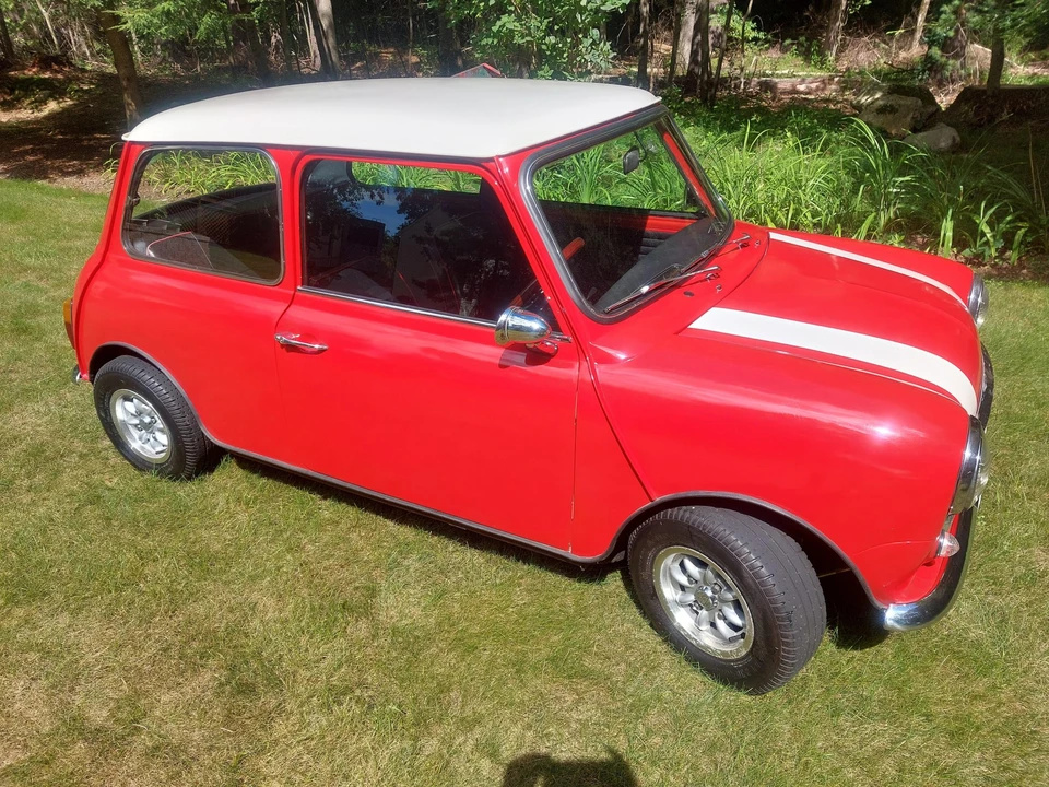 Mini Mini Mark VI - Image 9 of 31