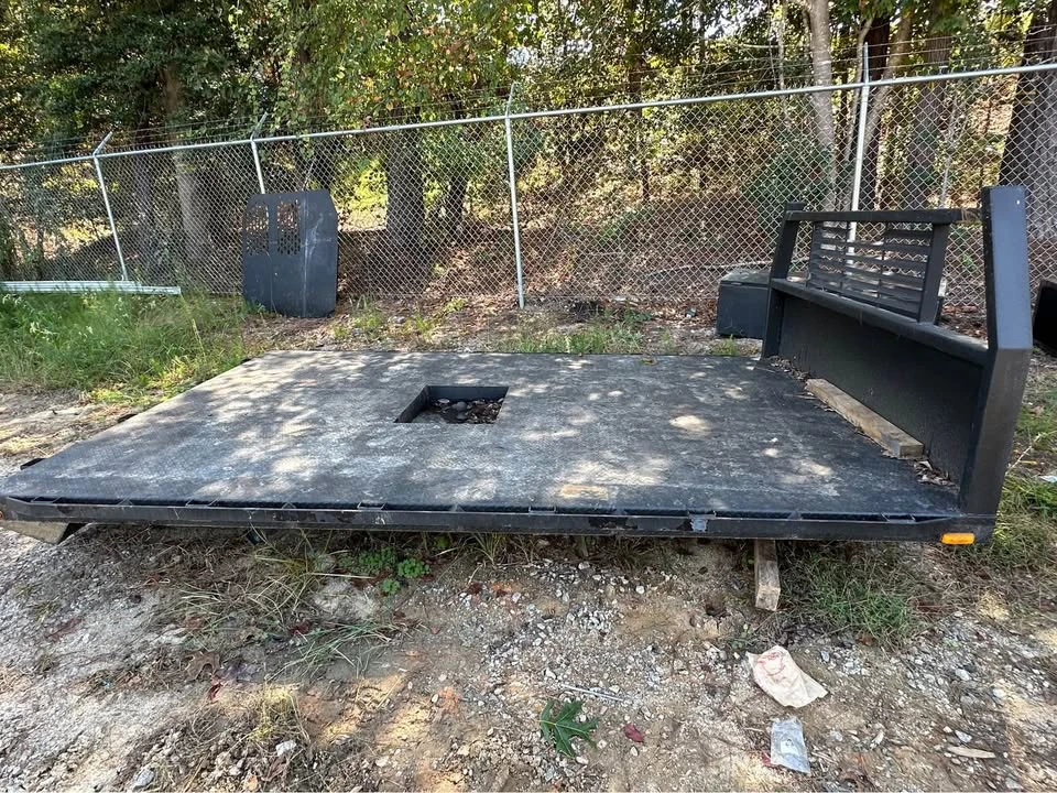 Parts & Memorabilia Trailers - Image 3 of 4