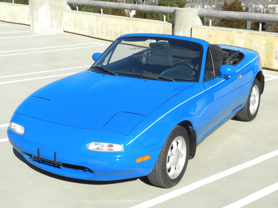 1992 Mazda NA MX-5 Miata - Image 7 of 31