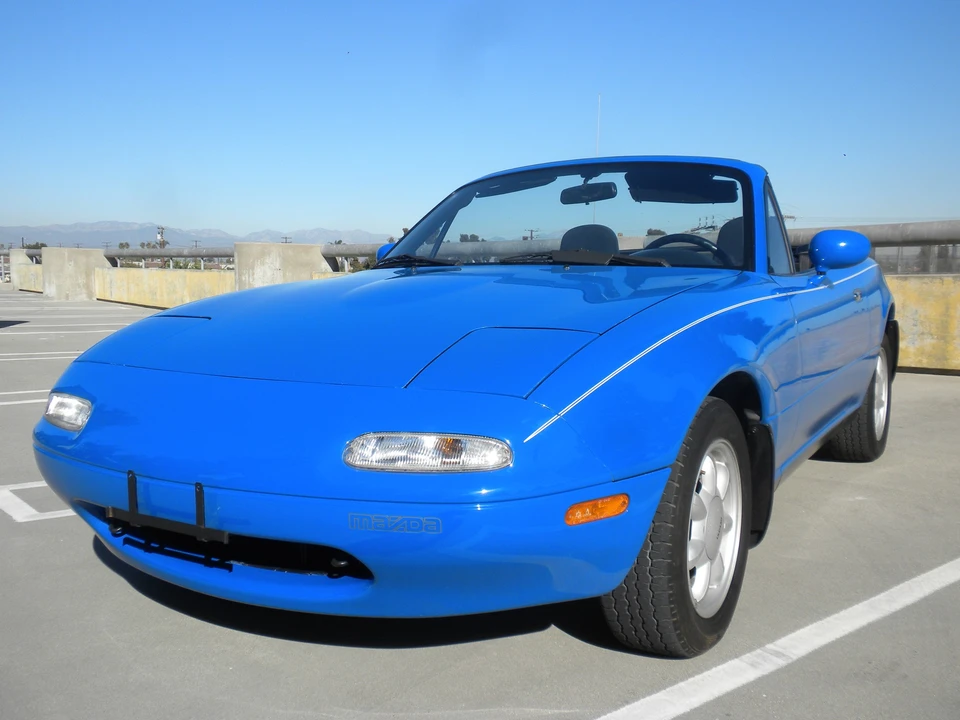 1992 Mazda NA MX-5 Miata - Image 6 of 31